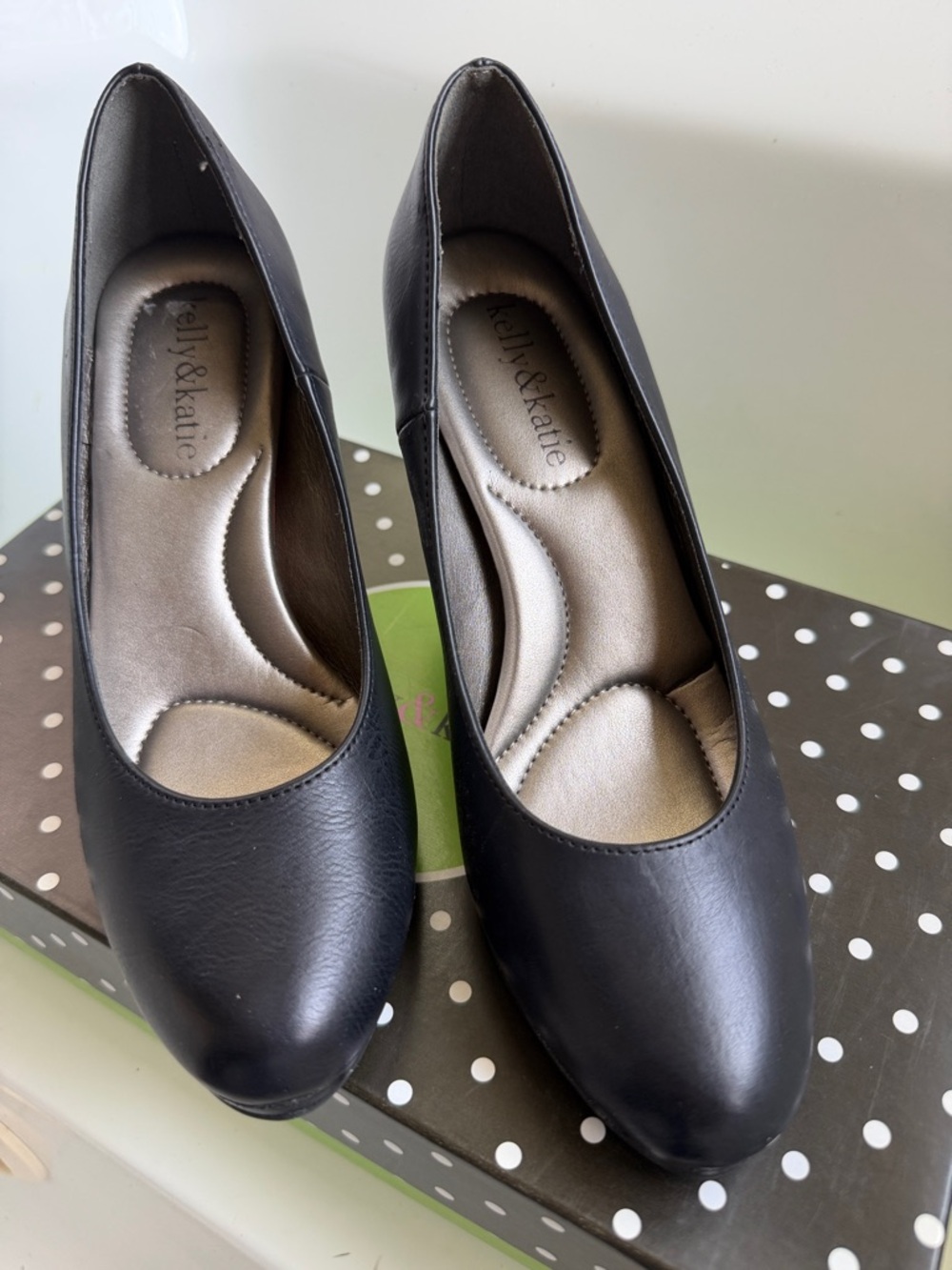 Kelly & Katie Black Closed-Toe Pump Heel